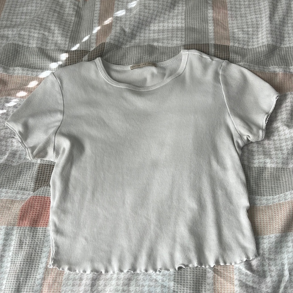 White Ribbed Crop Top